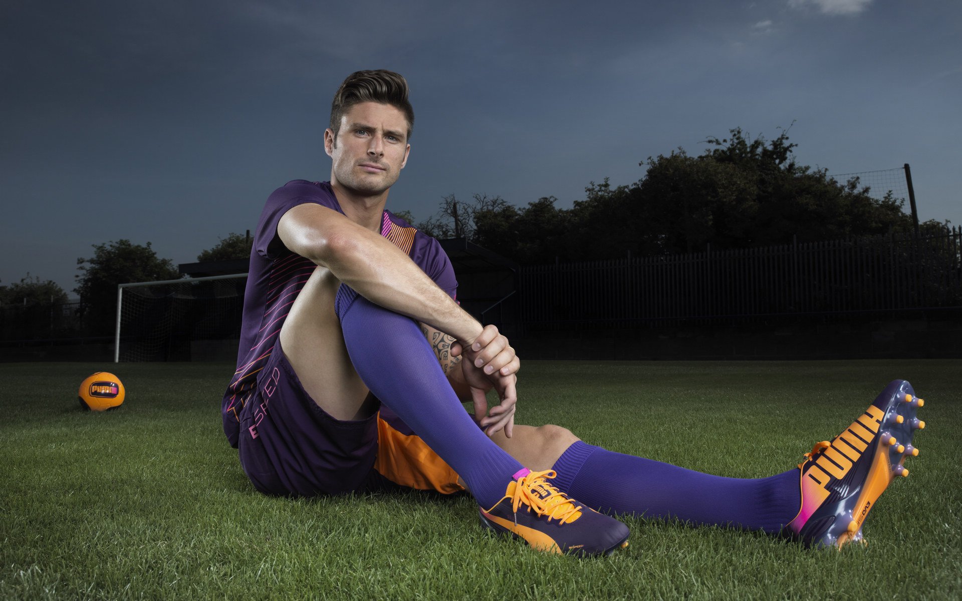 6连胜势不可挡！孔帕尼击败世俱杯冠军，神锋32岁梅开二度，孔帕尼绝杀